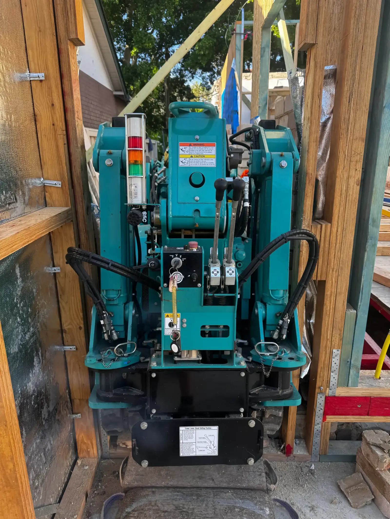 tight access crane hire sydney – Parramatta Cranes